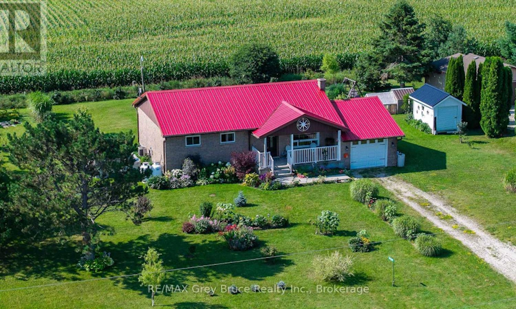 404248 20 Concession Road
