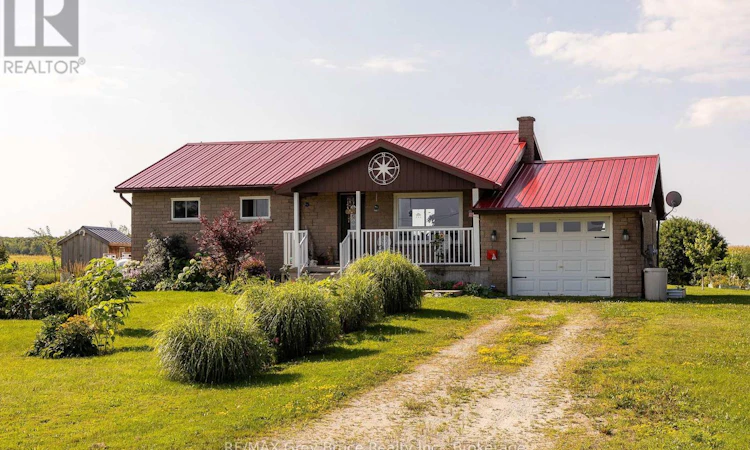404248 20 Concession Road