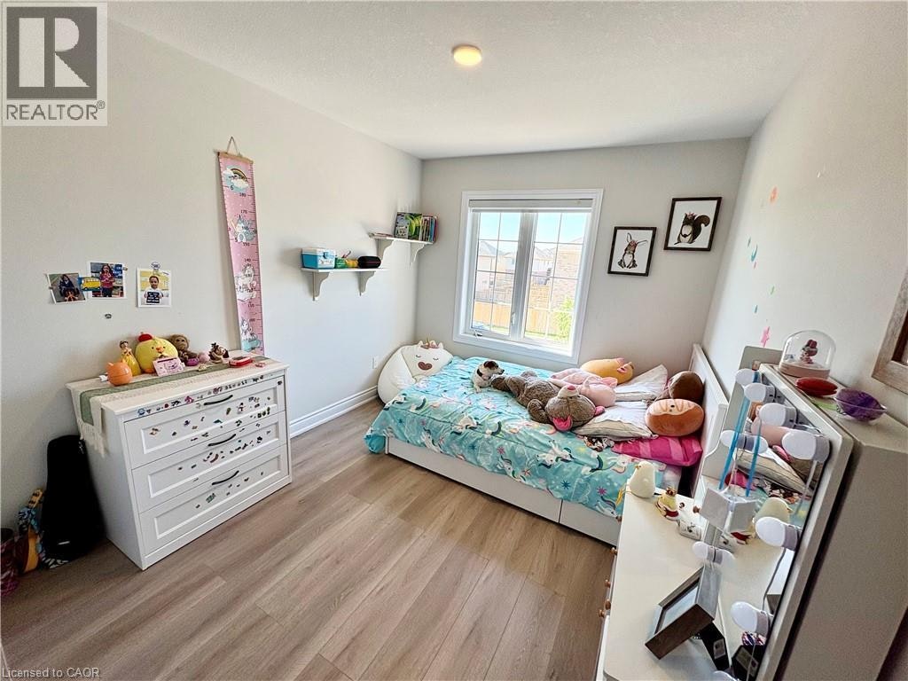 4 Harmony Way, Thorold, ON, L2V 0B8 - 11