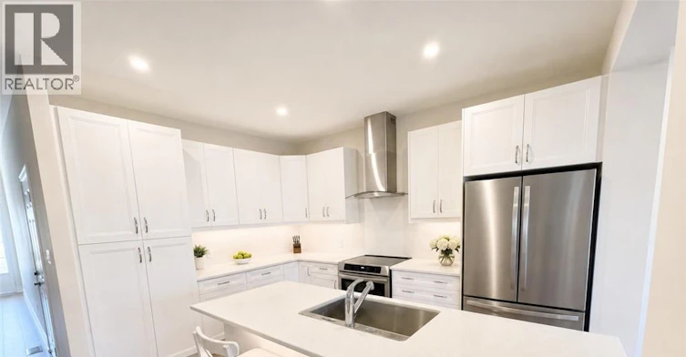 4 Harmony Way, Thorold, ON, L2V 0B8 - 4