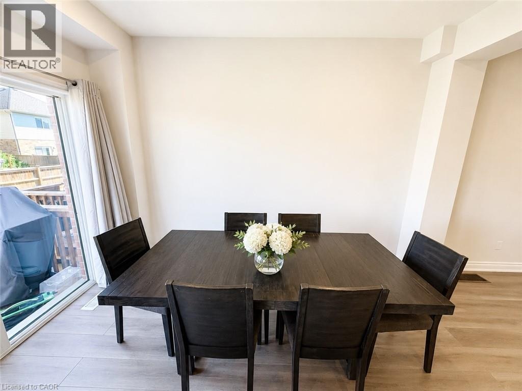 4 Harmony Way, Thorold, ON, L2V 0B8 - 7