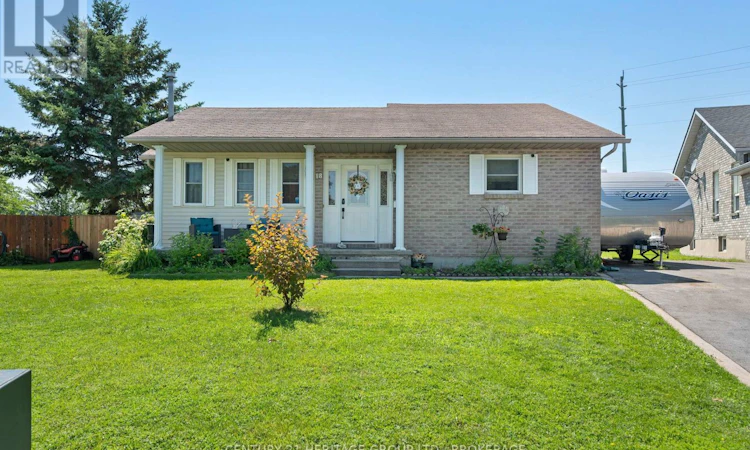 18 Keates Place