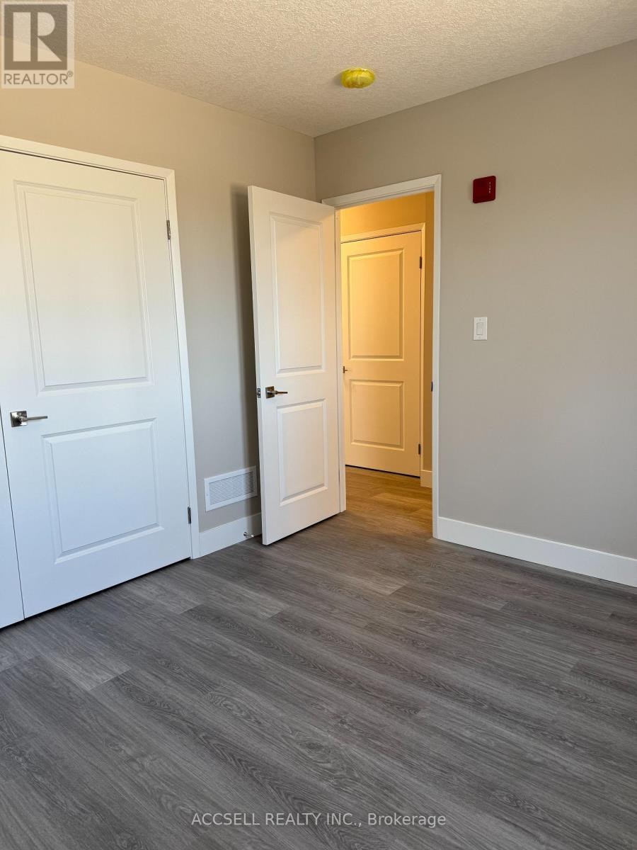 25 Alexandria Avenue, St. Thomas, ON, N5P 3M7 - 11