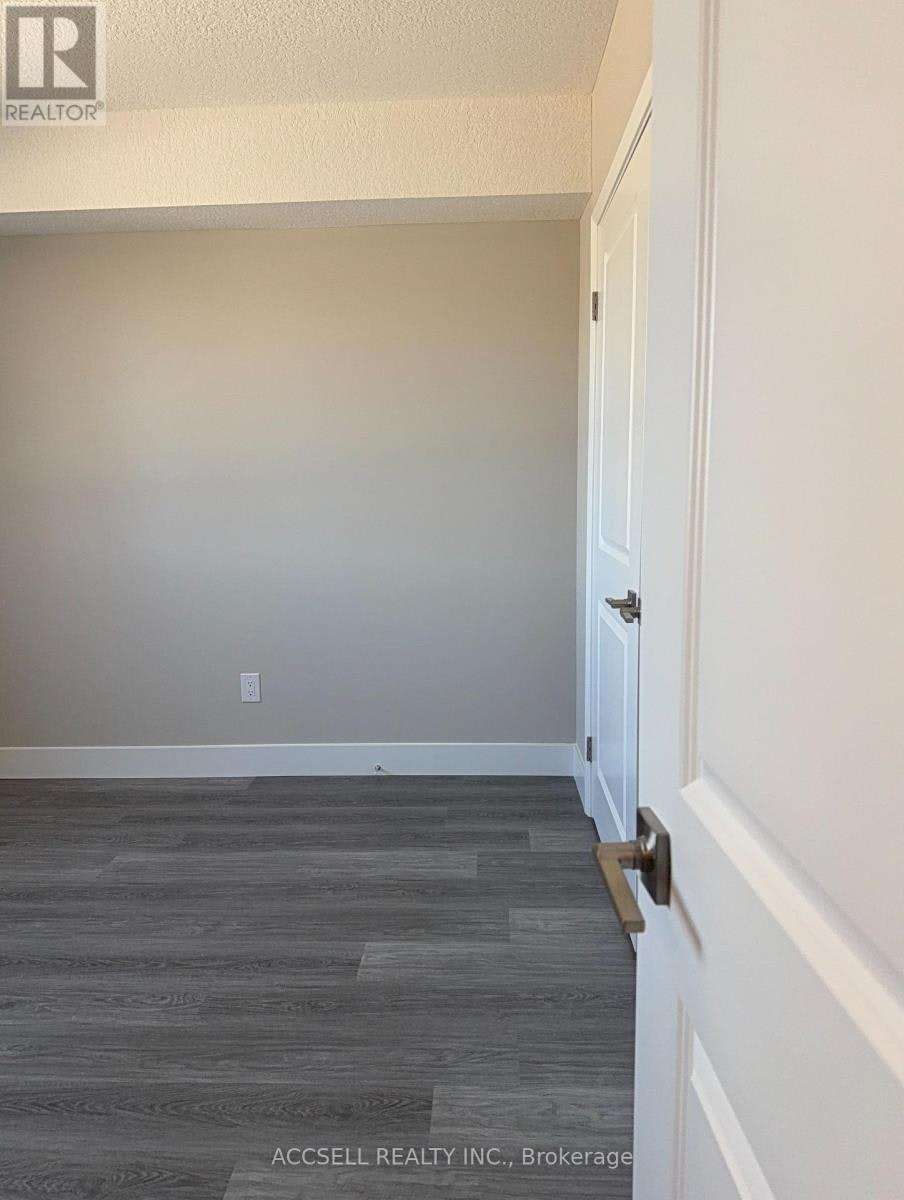 25 Alexandria Avenue, St. Thomas, ON, N5P 3M7 - 10