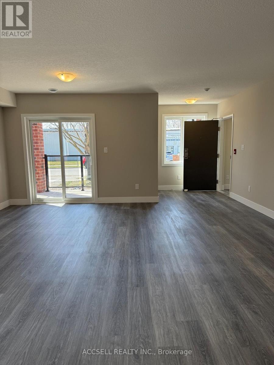 25 Alexandria Avenue, St. Thomas, ON, N5P 3M7 - 5