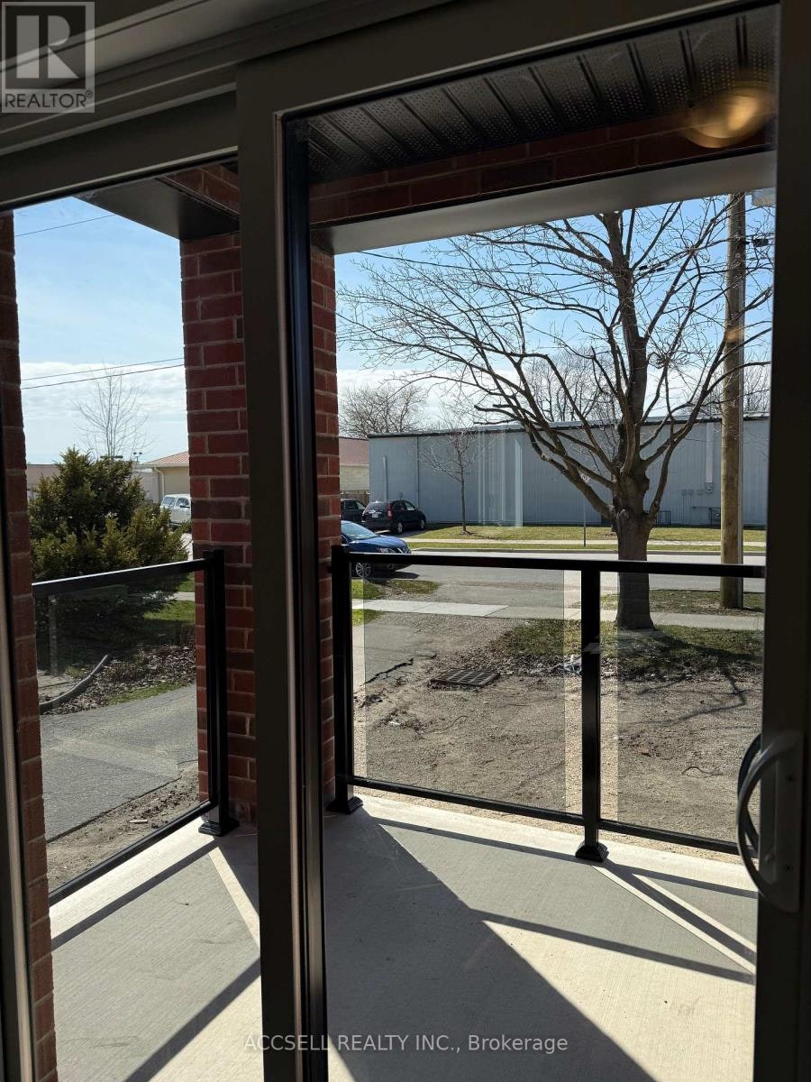 25 Alexandria Avenue, St. Thomas, ON, N5P 3M7 - 16