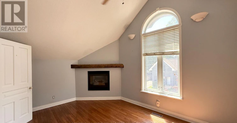 2 Erie Avenue, London, ON, N6J 1J1 - 12