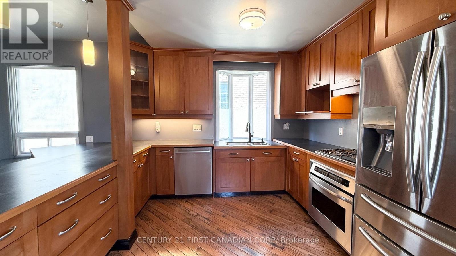 2 Erie Avenue, London, ON, N6J 1J1 - 3