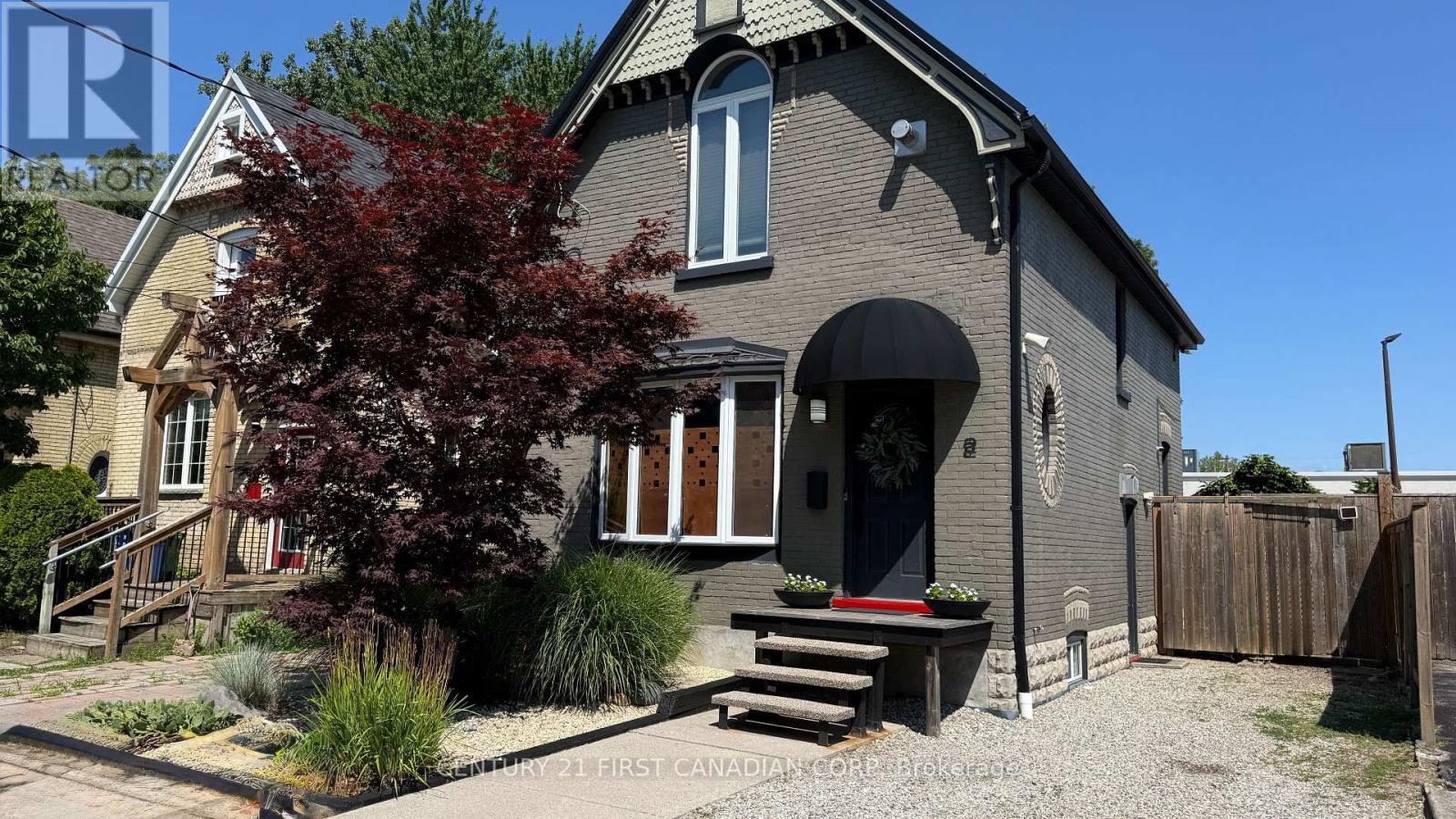 2 Erie Avenue, London, ON, N6J 1J1 - 2