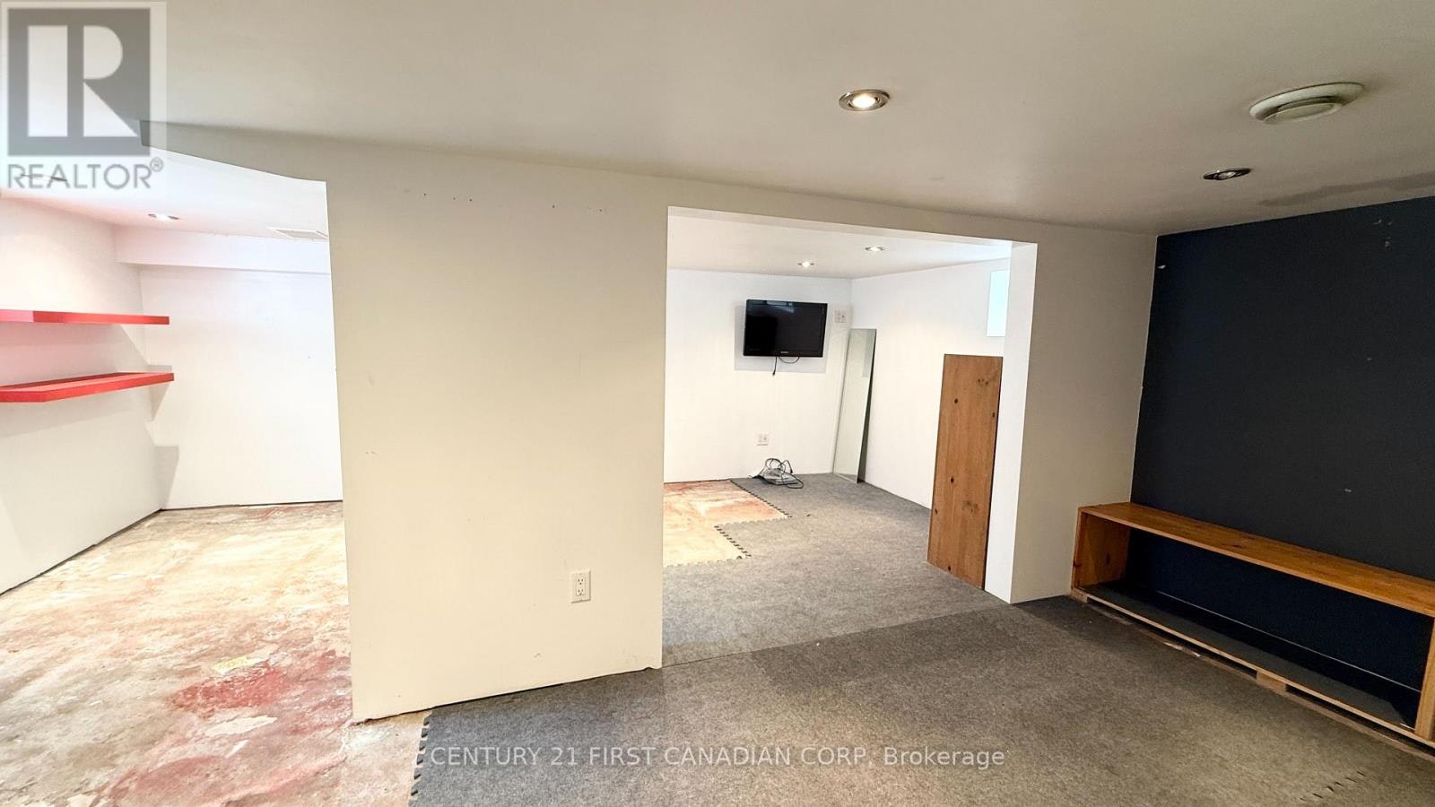 2 Erie Avenue, London, ON, N6J 1J1 - 24