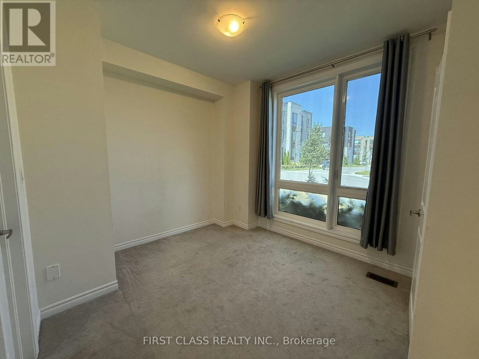 31 Breyworth Road, Markham, ON, L6C 0E6 - 6