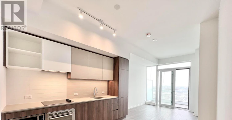 3201-7890 Jane Street, Vaughan, ON, L4K 0K9 - 3