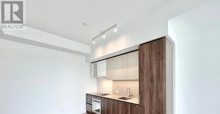 3201-7890 Jane Street, Vaughan, ON, L4K 0K9 - 4