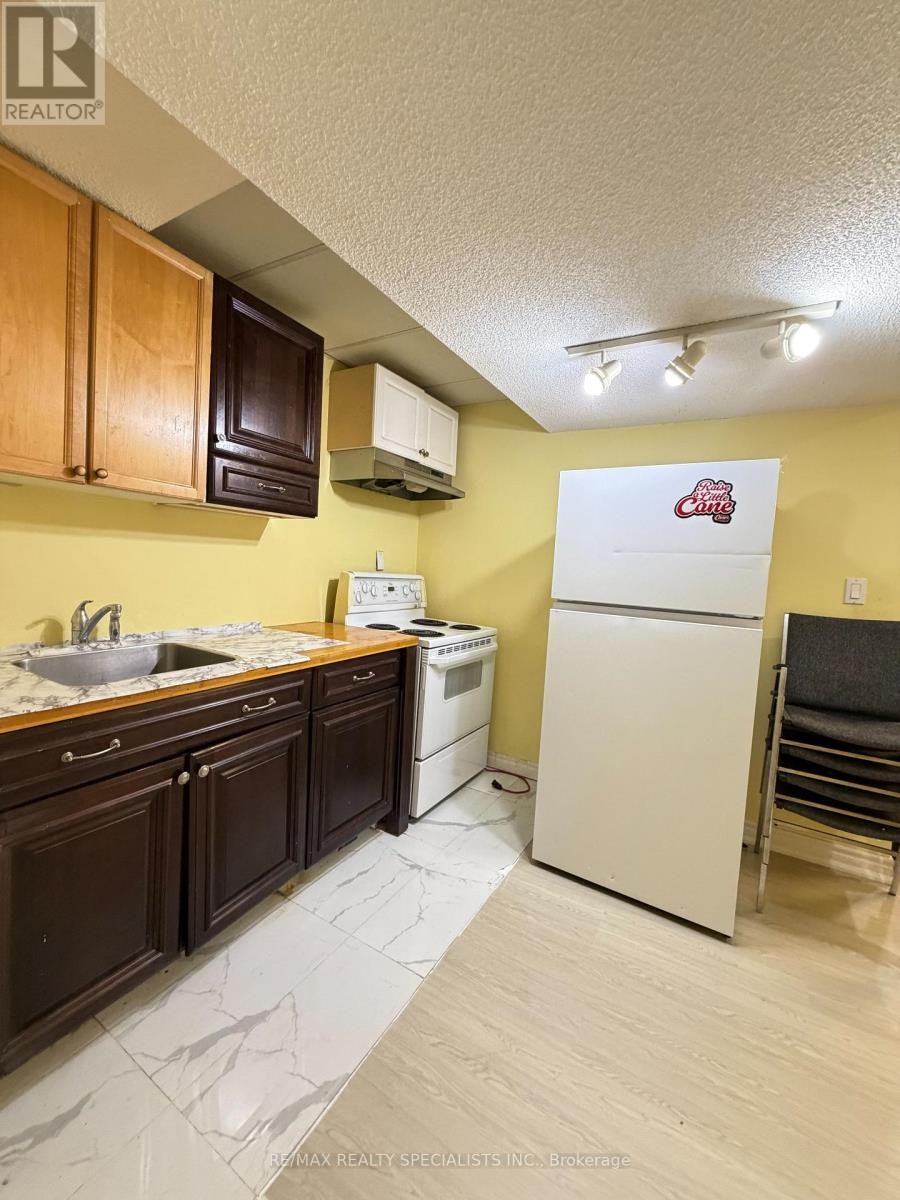 LOWER-5431 Tree Crest Court, Mississauga, ON, L5R 3Z8 - 8
