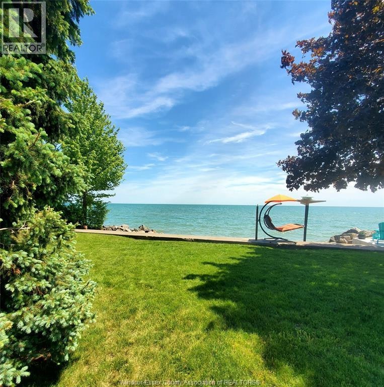 1351 Heritage Road, Kingsville, ON, N8H 4C9
