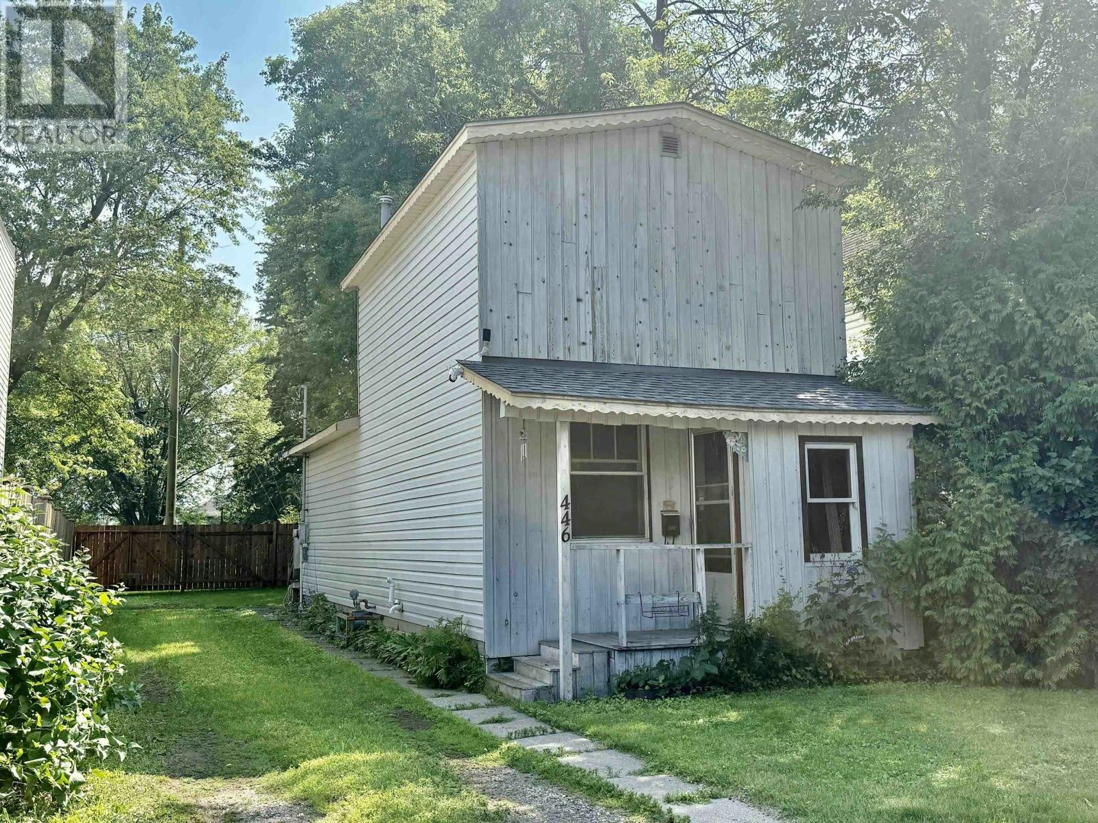 446 Vickers Street N, Thunder Bay, ON, P7C 4B5