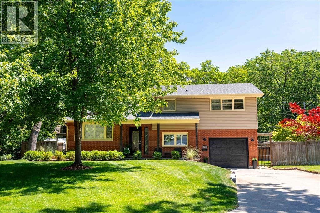 1726 Mills Street, Sarnia, ON, N7V 4E5