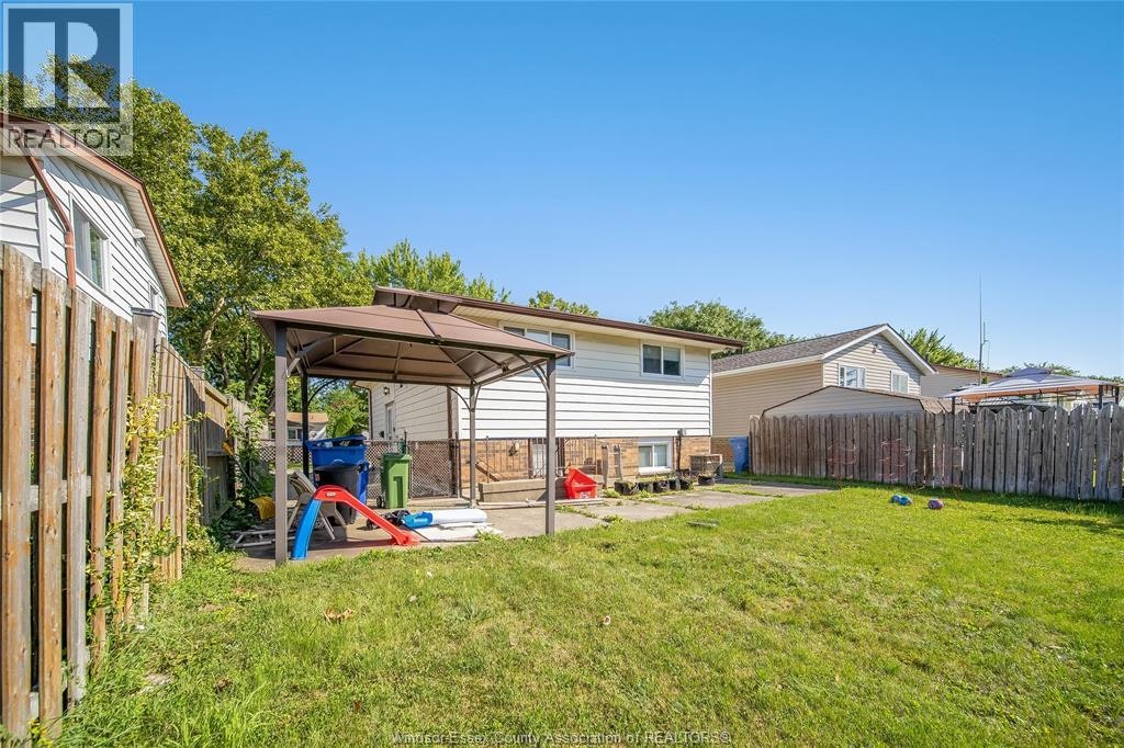 UPPER-9633 Avery, Windsor, ON, N8R 2C1 - 28
