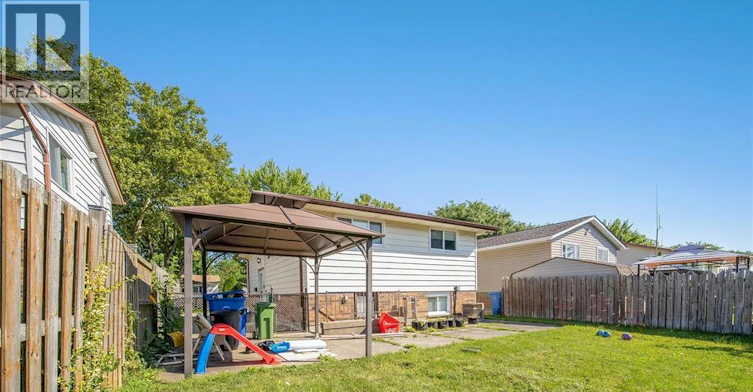 UPPER-9633 Avery, Windsor, ON, N8R 2C1 - 28