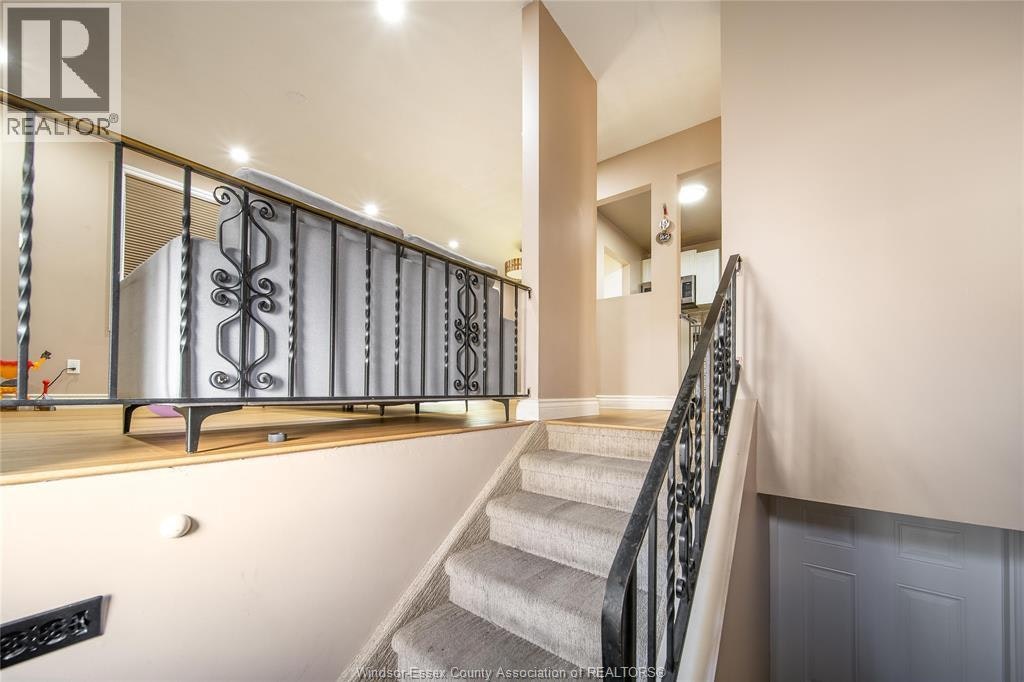 UPPER-9633 Avery, Windsor, ON, N8R 2C1 - 10