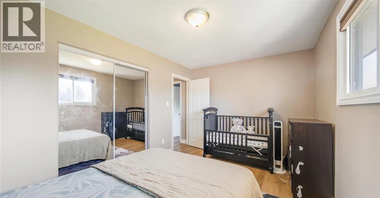 UPPER-9633 Avery, Windsor, ON, N8R 2C1 - 25