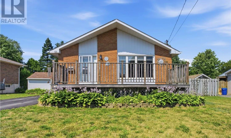 191 Kipling Crescent