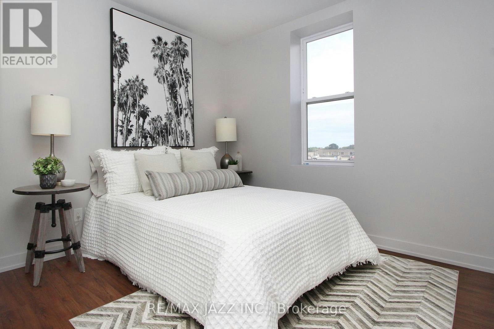 201-14 1/2 King Street E, Oshawa, ON, L1H 1A9 - 21