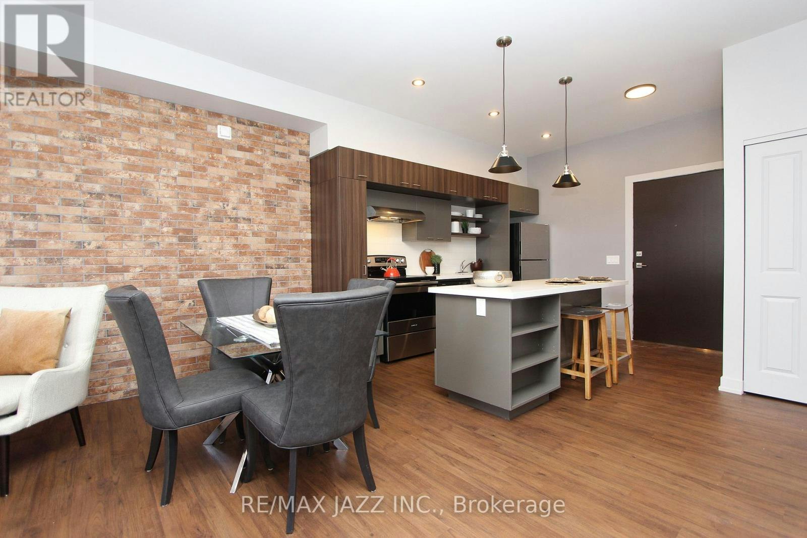 201-14 1/2 King Street E, Oshawa, ON, L1H 1A9 - 7