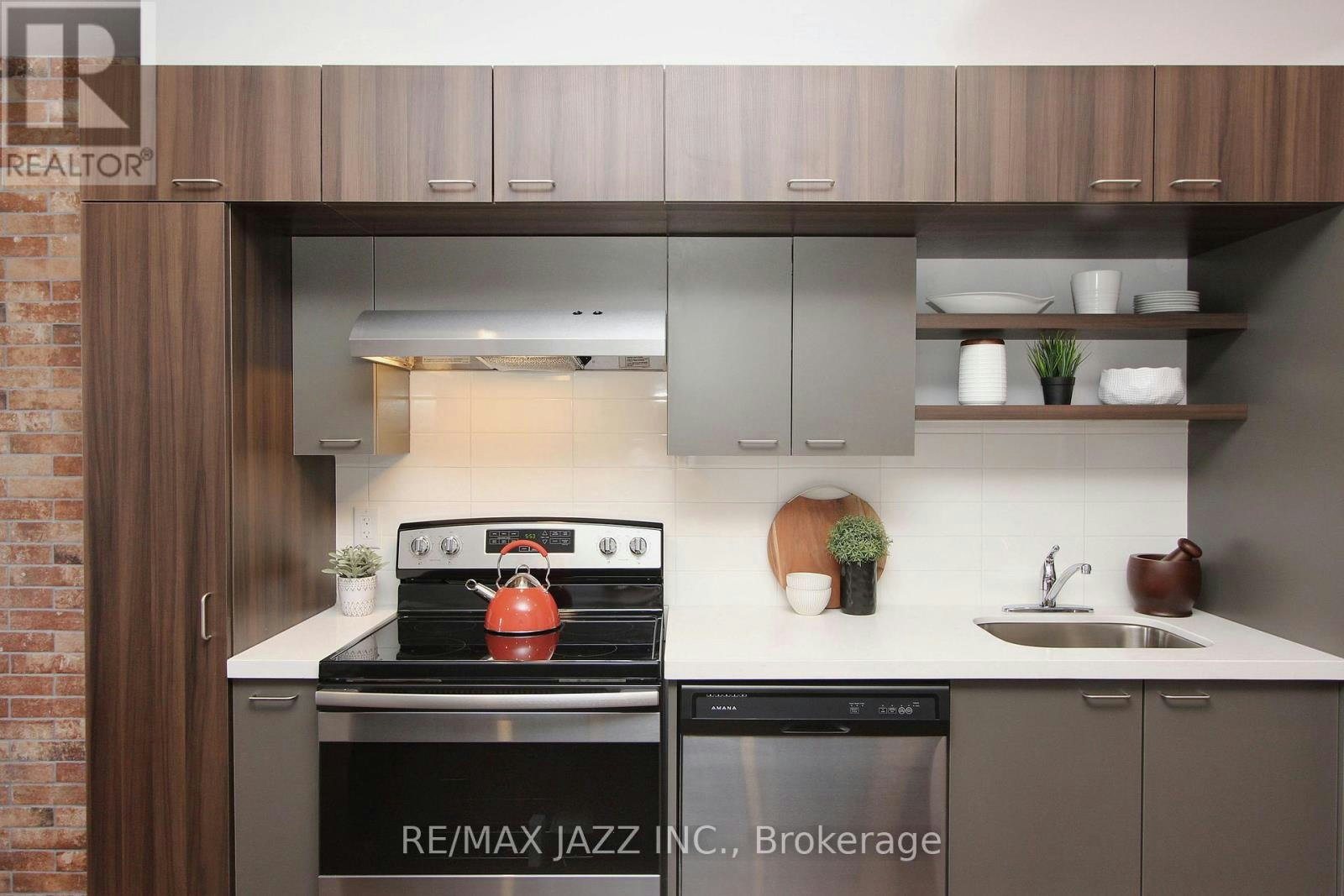 201-14 1/2 King Street E, Oshawa, ON, L1H 1A9 - 13
