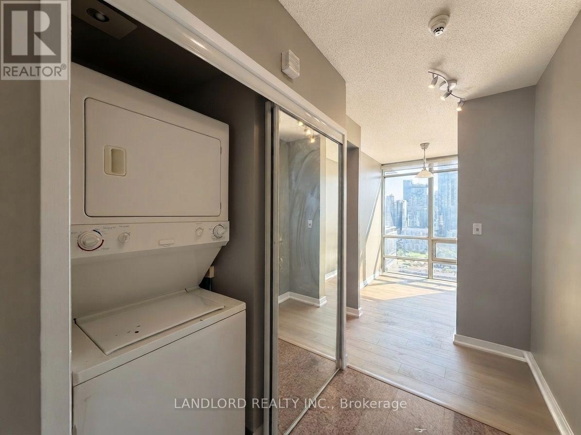 3210-5 Mariner Terrace, Toronto, ON, M5V 3V6 - 19