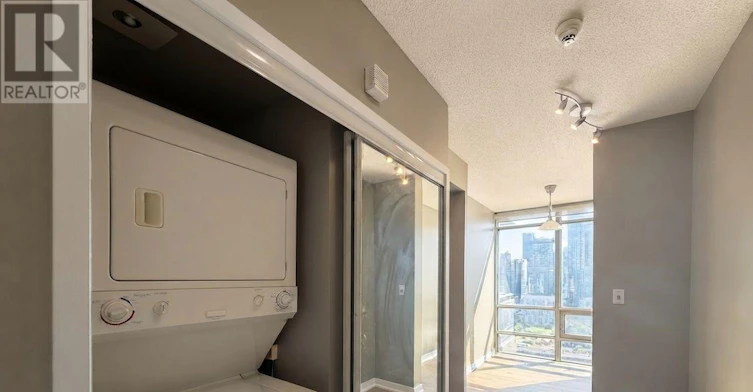 3210-5 Mariner Terrace, Toronto, ON, M5V 3V6 - 19