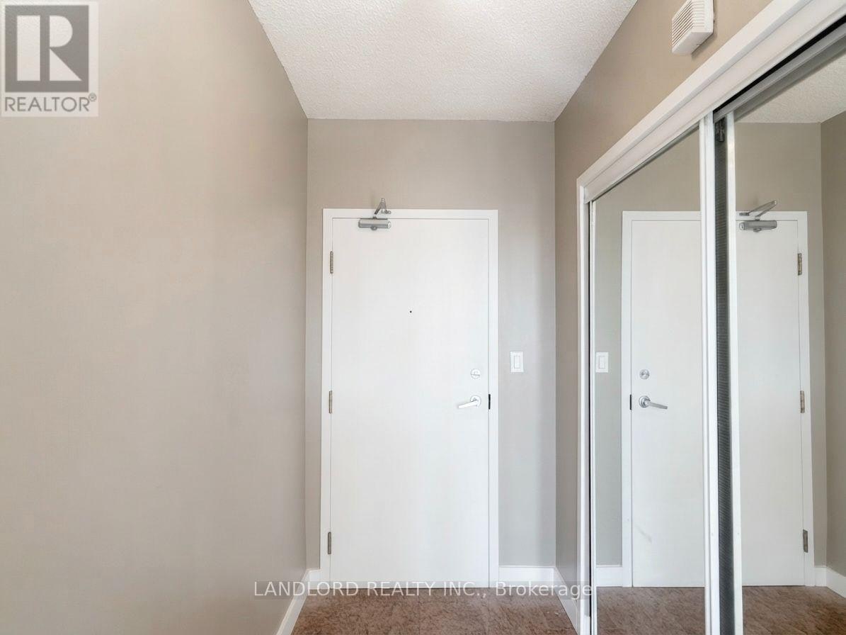 3210-5 Mariner Terrace, Toronto, ON, M5V 3V6 - 21