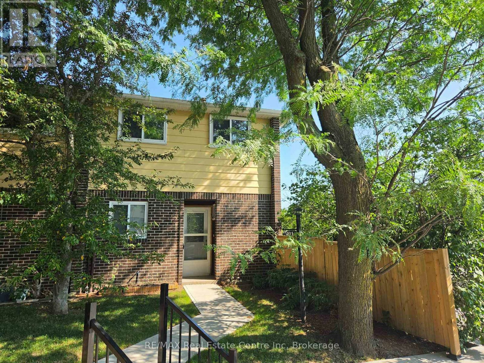 101-31 Greengate Road, Guelph, ON, N1H 6R3 - 3