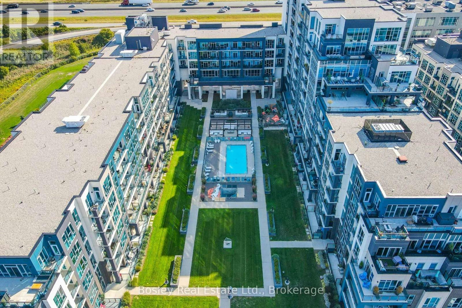 550-16 Concord Place, Grimsby, ON, L3M 0J1 - 3