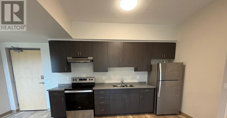 202-99 Pond Mills Road, London, ON, N5Z 3X3 - 6