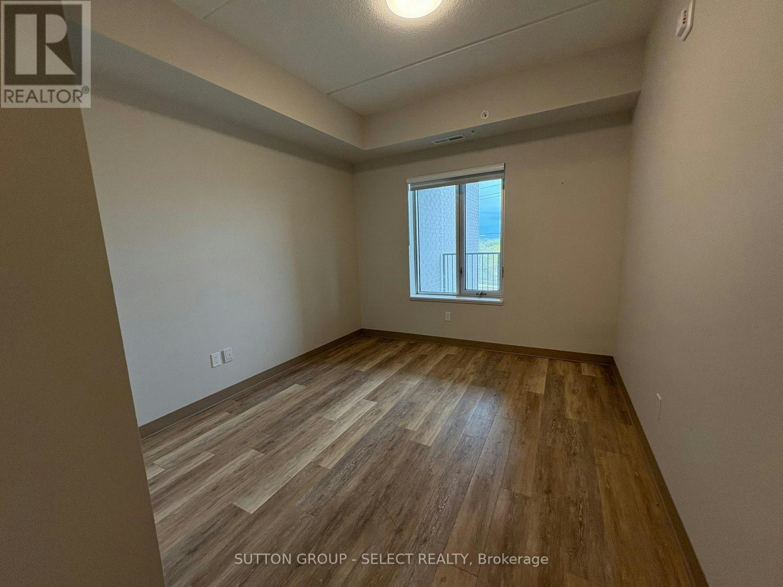 202-99 Pond Mills Road, London, ON, N5Z 3X3 - 14