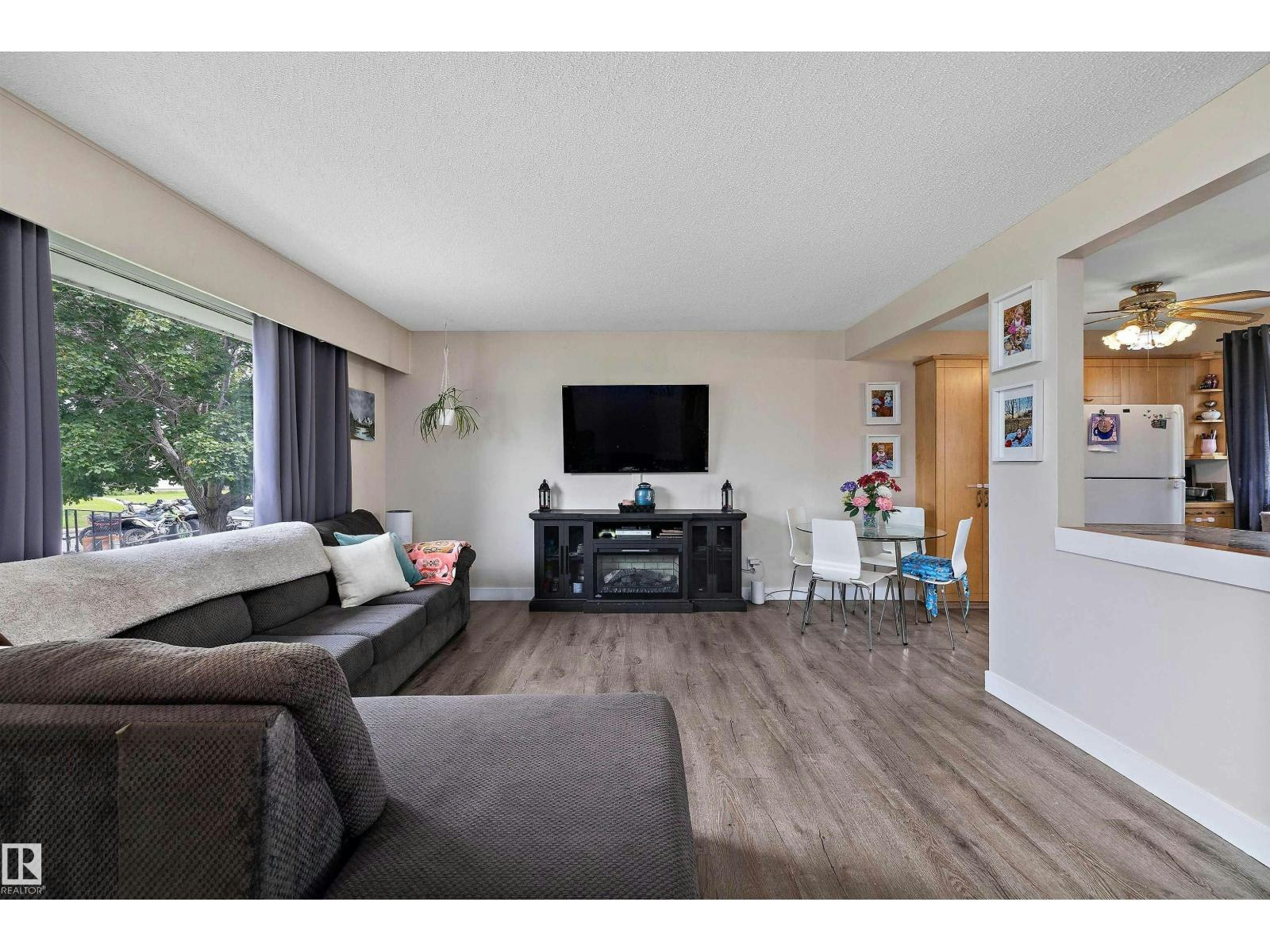 14220 58 Street NW - 5
