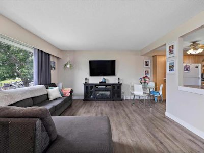 14220 58 Street NW - 5