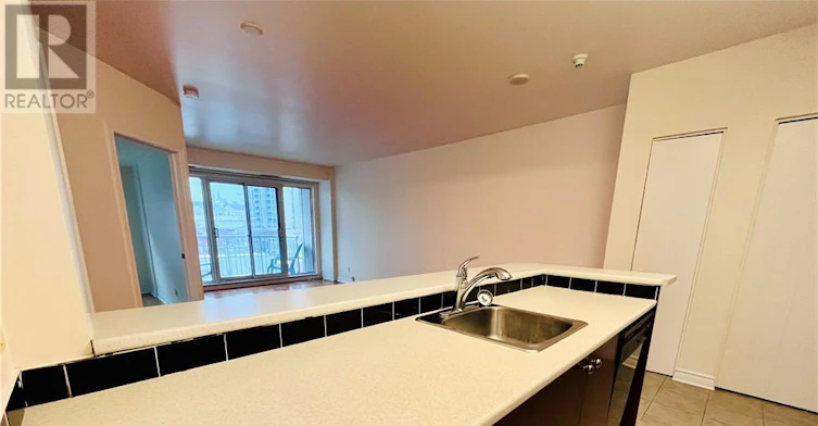 607-200 Rideau Street, Ottawa, ON, K1N 5Y1 - 12