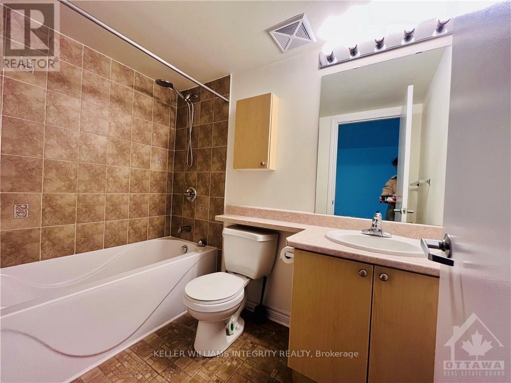607-200 Rideau Street, Ottawa, ON, K1N 5Y1 - 7