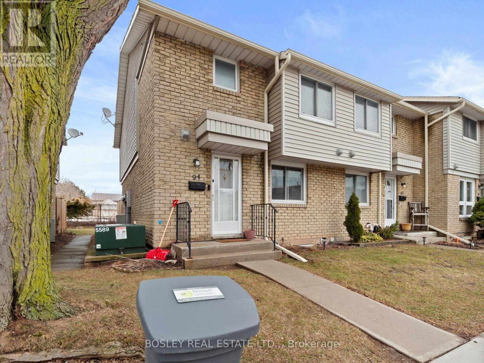 94-6767 Thorold Stone Road, Niagara Falls, ON, L2J 3W9