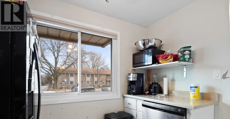 94-6767 Thorold Stone Road, Niagara Falls, ON, L2J 3W9 - 4
