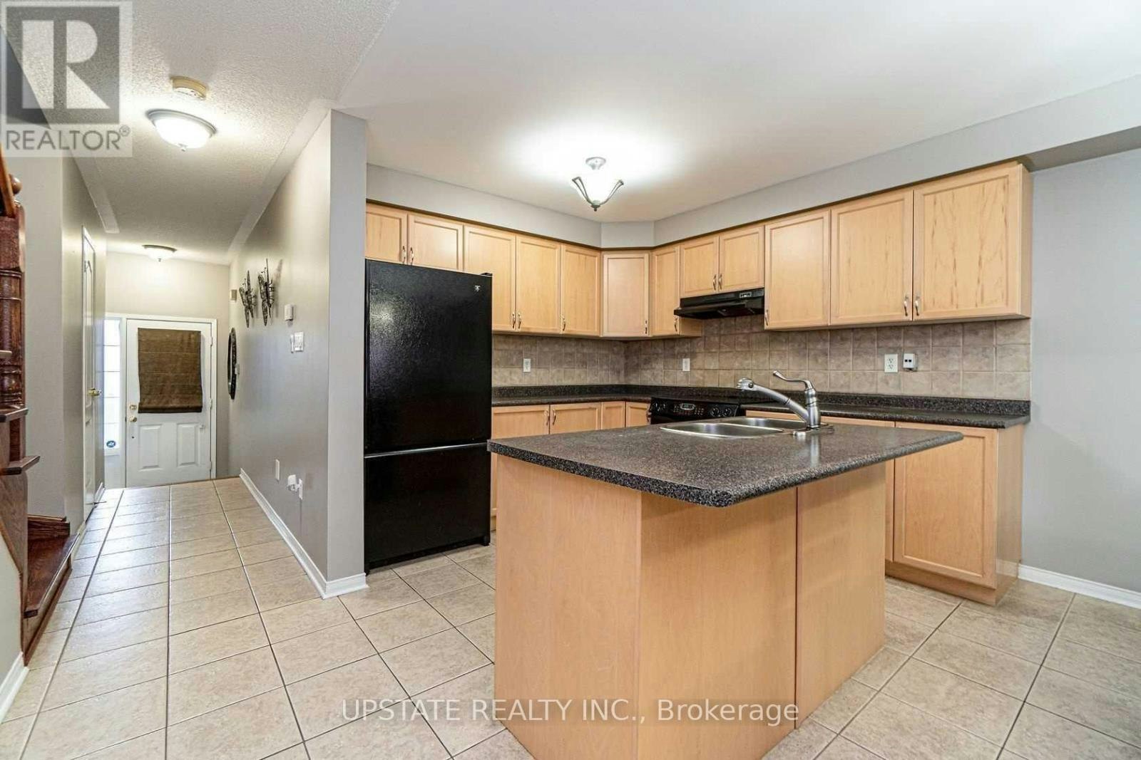 32 Sestina Court, Brampton, ON, L6P 1R9 - 2