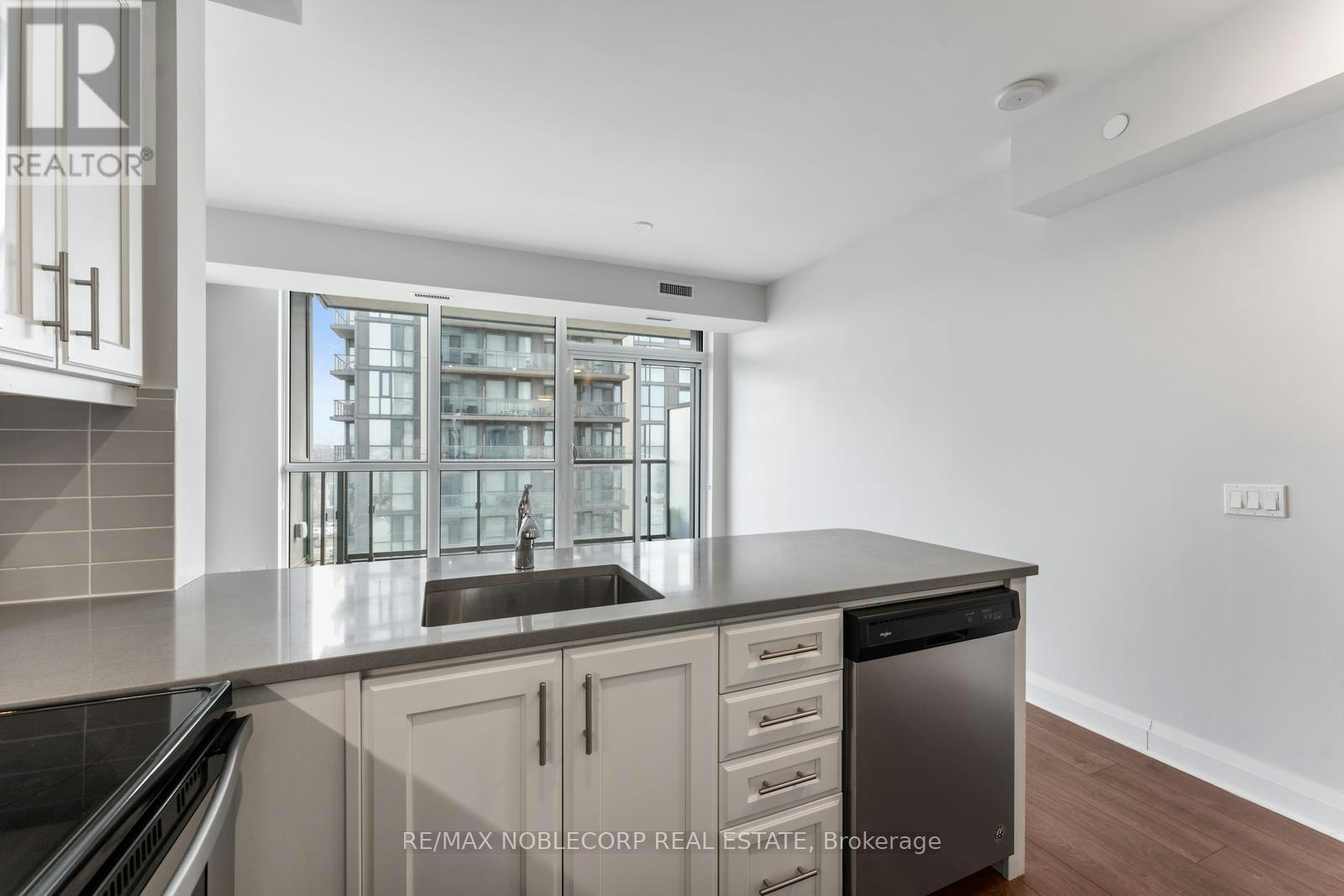 1302-15 Zorra Street, Toronto, ON, M8Z 0C1 - 11