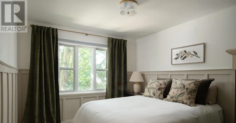 162 John Street, Toronto, ON, M9N 1J8 - 16