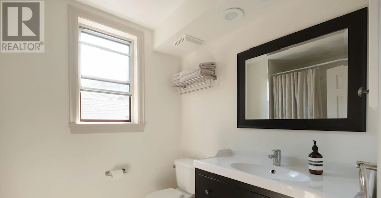 162 John Street, Toronto, ON, M9N 1J8 - 27