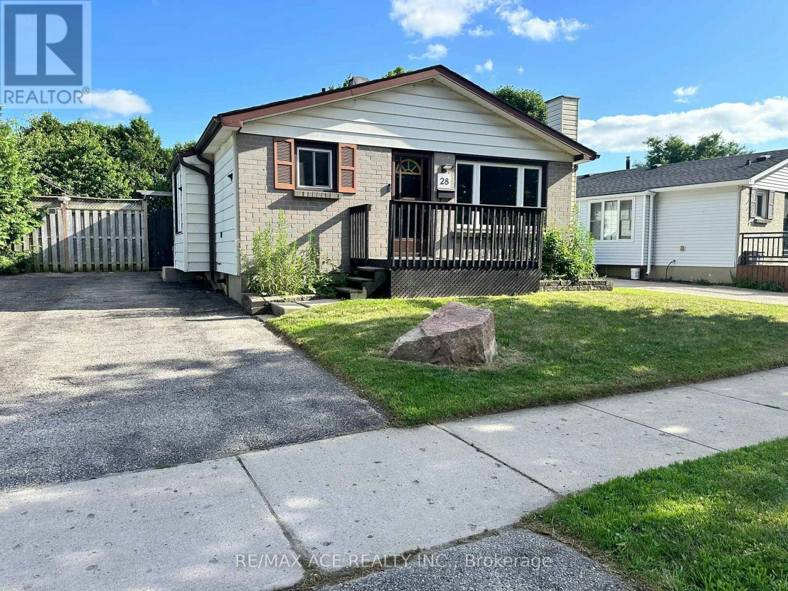 28 Bridlington Road, London, ON, N6E 1X4
