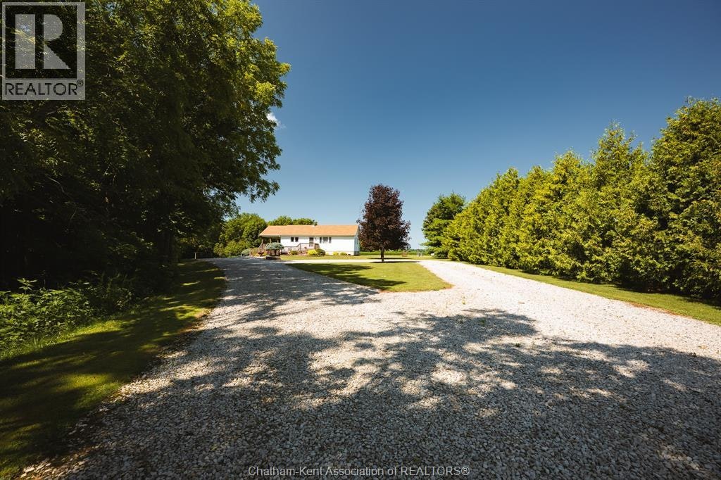 29712 Esterville Road, Chatham-Kent, ON, N0P 1M0
