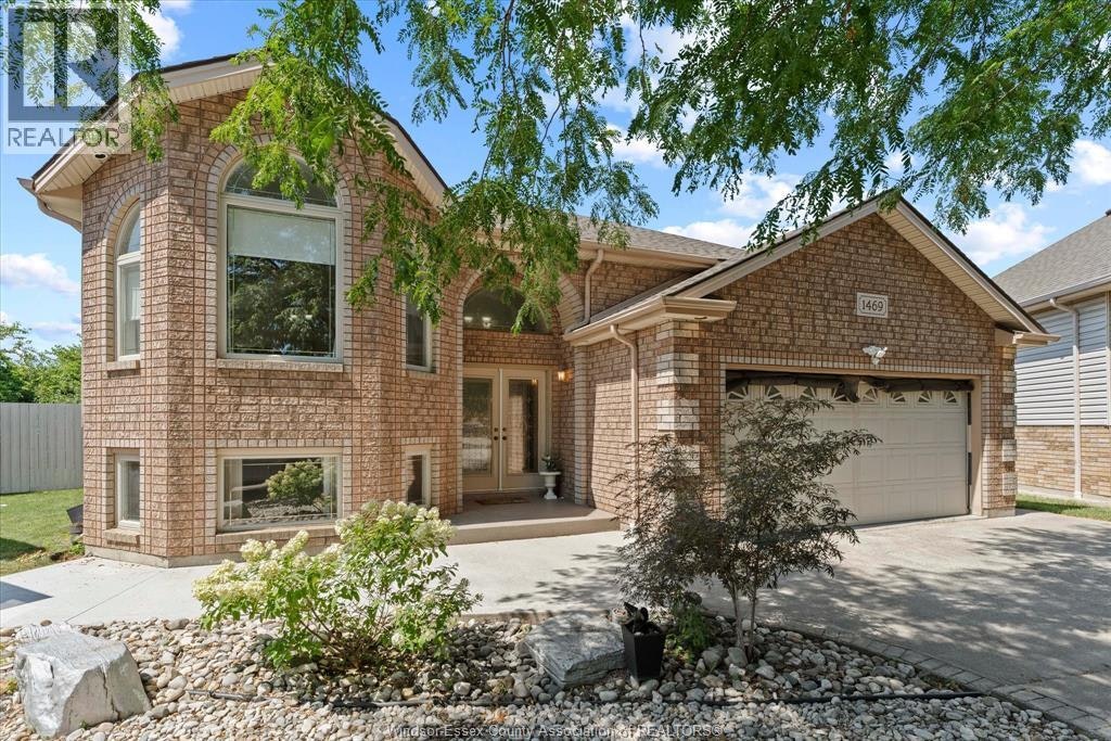 1469 Meridian Street, Windsor, ON, N9G 3E5