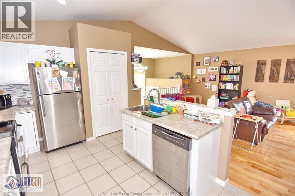 UPPER-1003 Silverdale, Windsor, ON, N9G 2R8 - 28